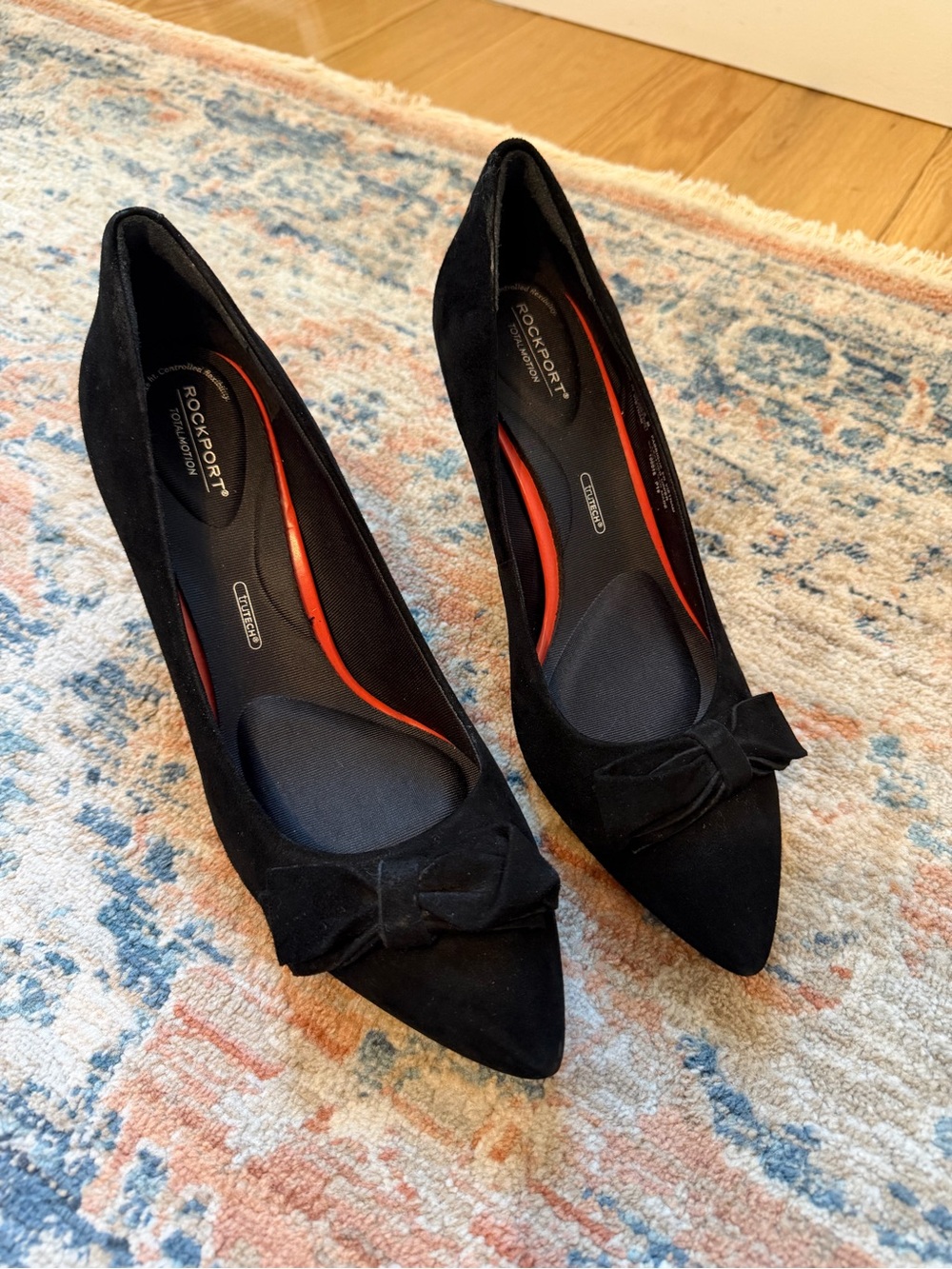 Rockport Total Motion- Black Suede Pointed Toe Heels with Bow Accent